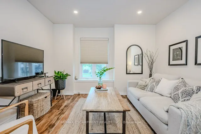 Additional image 12 of 63 Beechwood Ave