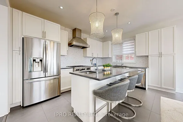 Additional image 15 of 4 Brigham Ave