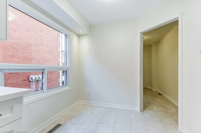 Additional image 8 of 1415 Hazelton Blvd Unit 21