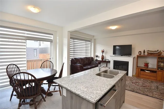 Additional image 8 of 28 Fairey Cres