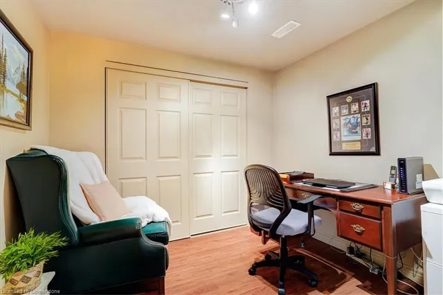 Additional image 21 of 515 North Service Rd Unit 27