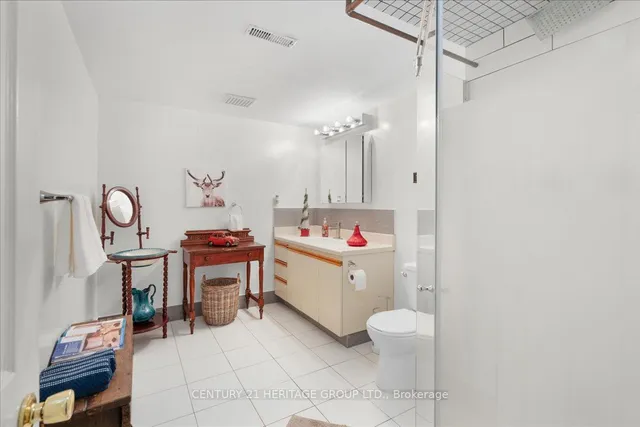 Additional image 32 of 46 Millpond Pl