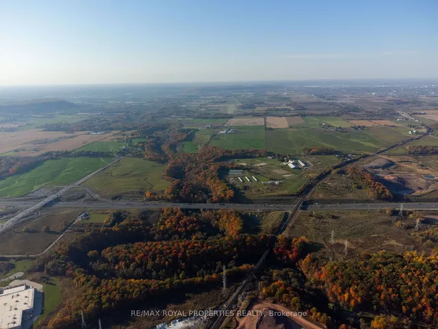 Additional image 21 of 5240 Dundas St Unit B201