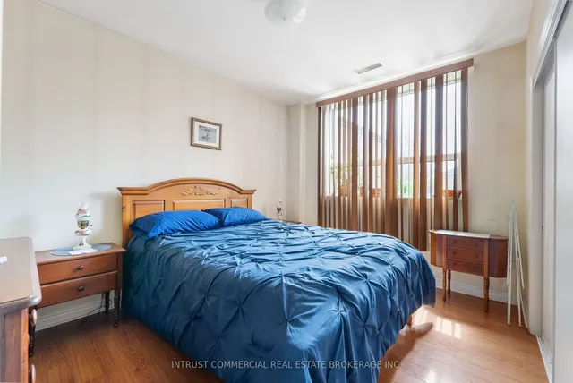 Additional image 21 of 3635 Dundas St