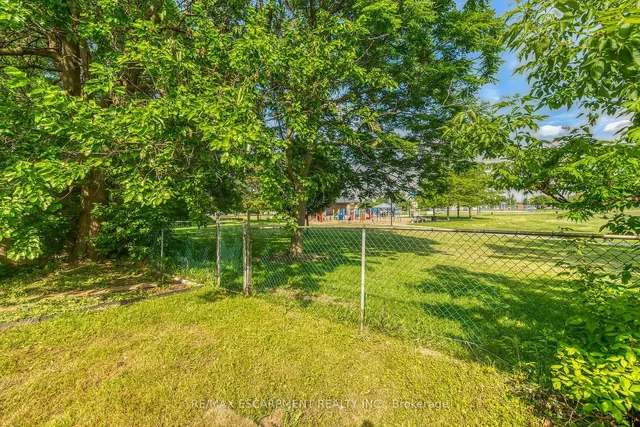 Additional image 33 of 21 Weir St