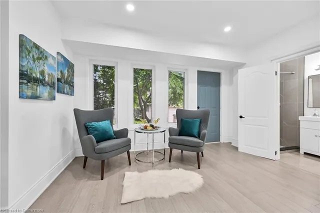 Additional image 4 of 222 Province St