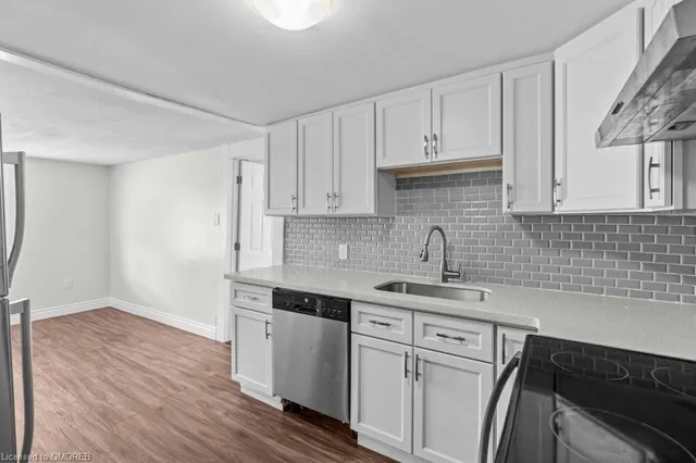 Additional image 9 of 937 Garth St