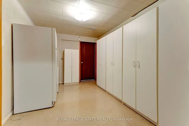 Additional image 18 of 56 Skyland Dr