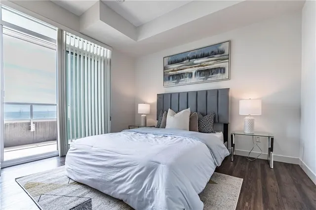 Additional image 20 of 2081 FAIRVIEW St Unit 1406