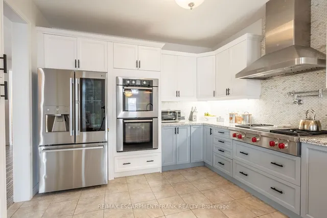 Additional image 15 of 19 HAZELTON Ave