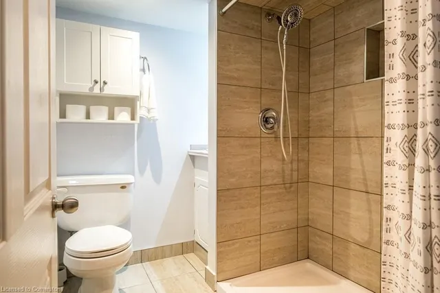 Additional image 37 of 48 Macaulay St