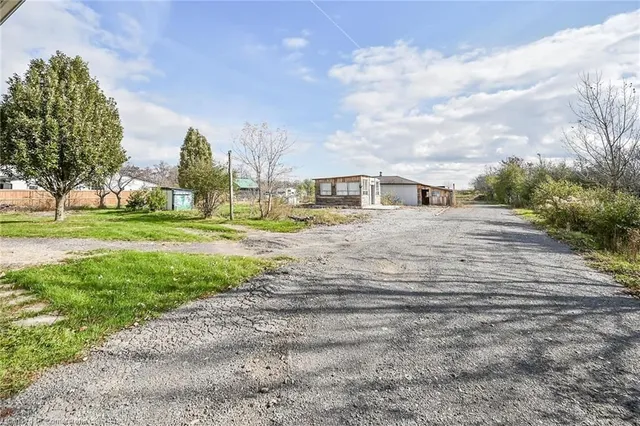 Additional image 45 of 120 Second Rd