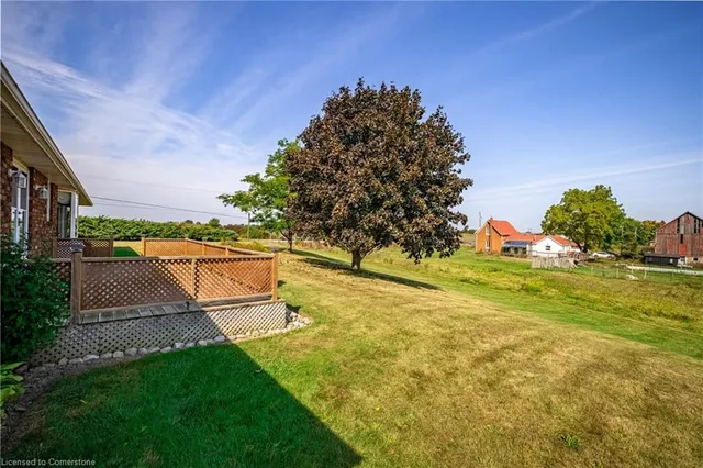 Additional image 37 of 8560 Leeming Rd