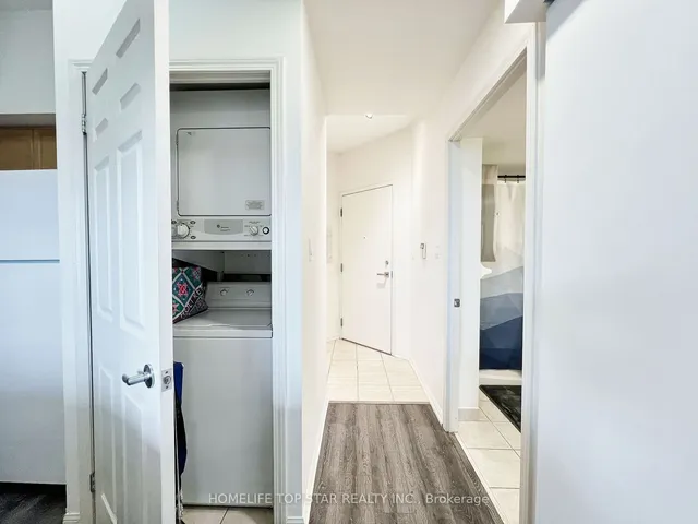 Additional image 17 of 228 Queens Quay Unit 1006