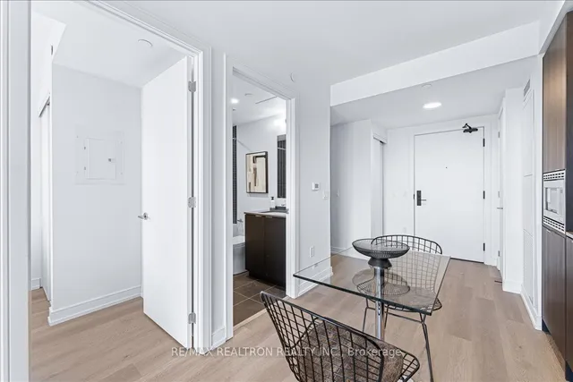 Additional image 31 of 1 Jarvis St Unit 726