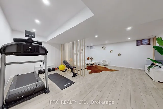 Additional image 32 of 35 Midhurst Hts Unit 30