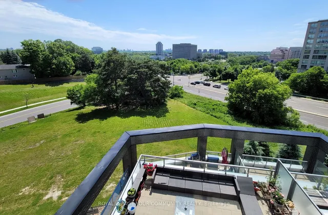 Additional image 13 of 18 Graydon Hall Dr Unit 511