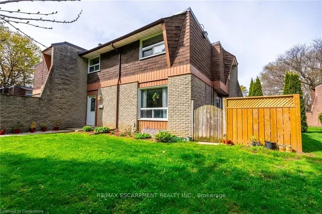 Additional image 5 of 657 Francis Rd Unit 3