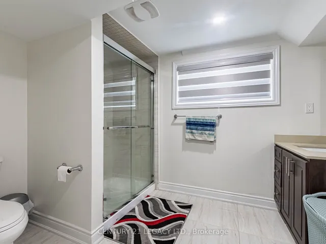 Additional image 31 of 392 Wilson Dr