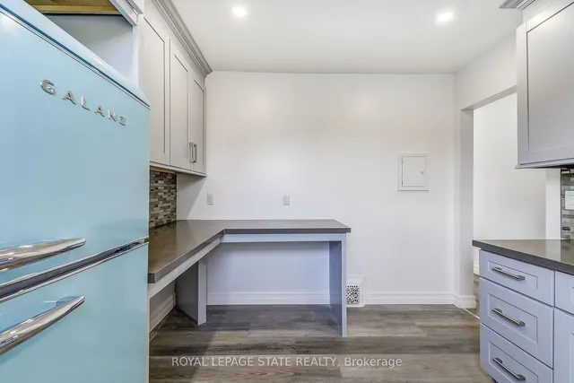 Additional image 16 of 18 Fairholt Rd