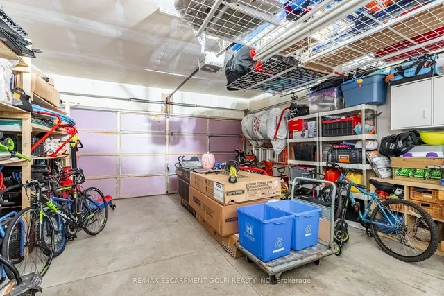 Additional image 33 of 49 Desoto Dr