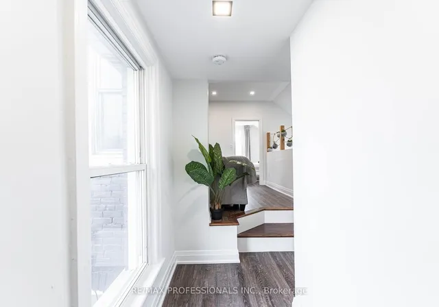 Additional image 21 of 247 Robert St