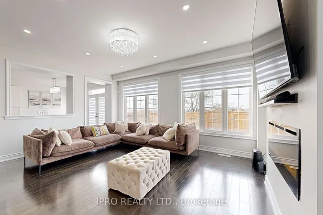 Additional image 11 of 4 Brigham Ave