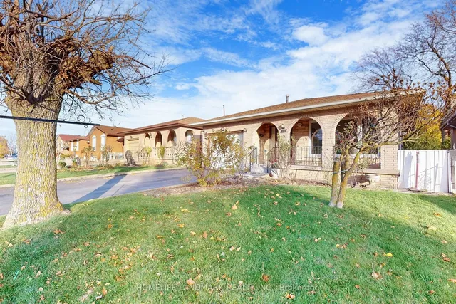 Additional image 38 of 552 Queen Victoria Dr