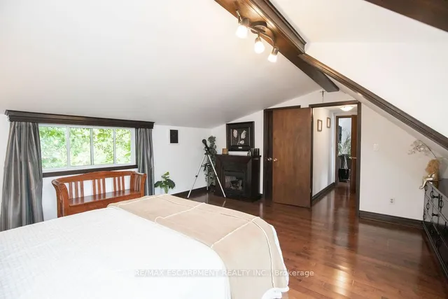 Additional image 32 of 341 Clarendon Dr