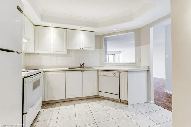 Additional image 12 of 5070 Pinedale Ave Unit 402