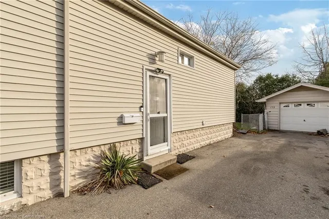 Additional image 45 of 175 Rosedale Ave