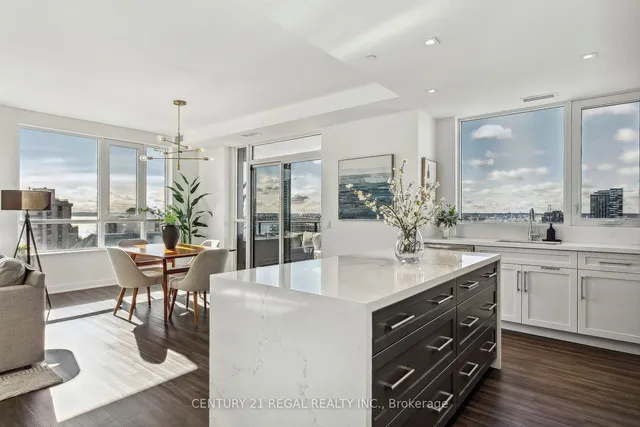 Additional image 8 of 2007 James St Unit 1106