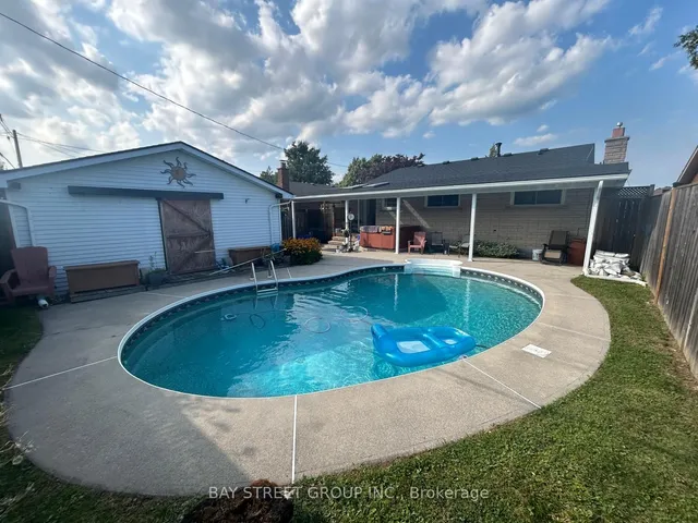 Additional image 19 of 125 Loyalist Dr