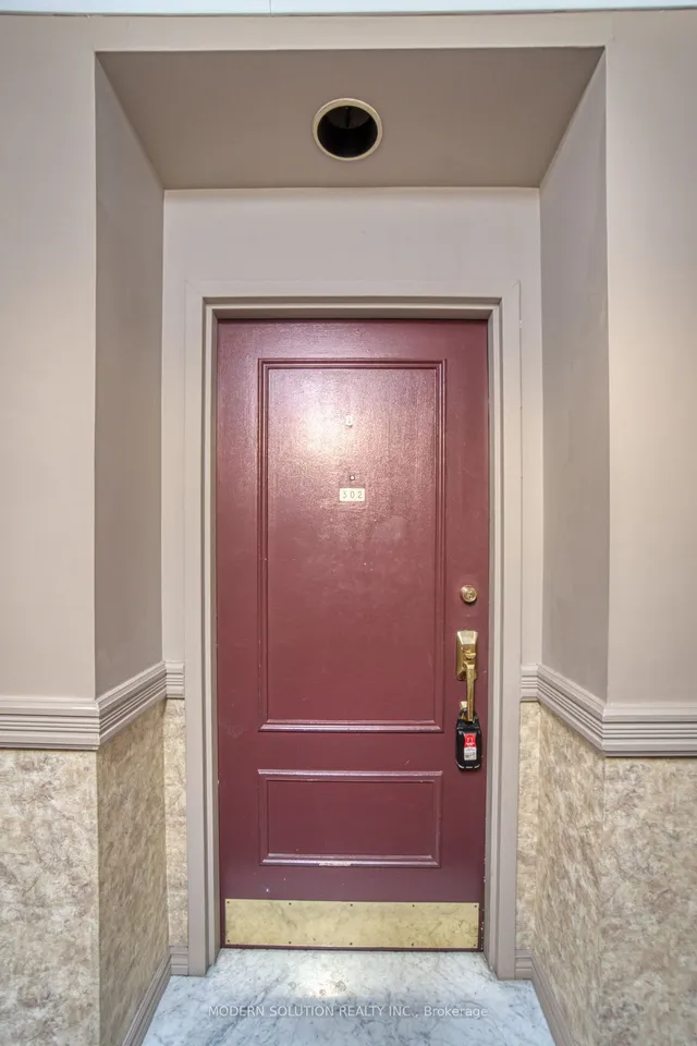 Additional image 24 of 36 James St Unit 302