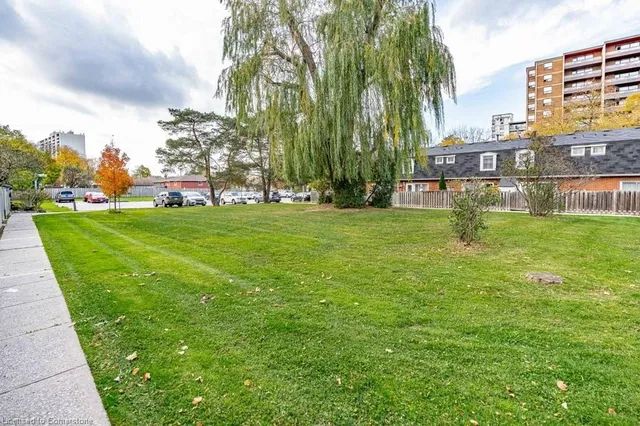 Additional image 37 of 211 Lake Ave