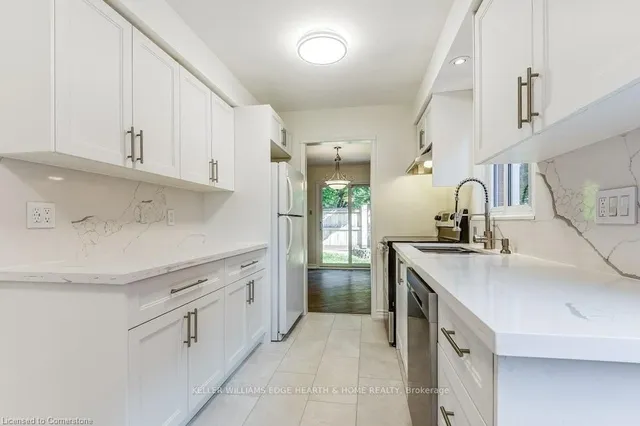 Additional image 7 of 1415 Hazelton Blvd Unit 21