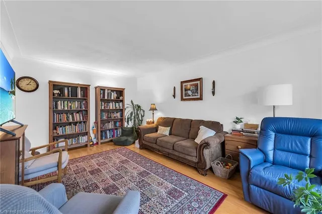 Additional image 21 of 5 Burrwood Dr