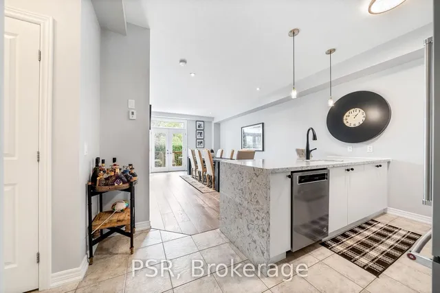 Additional image 9 of 5056 New St Unit 15