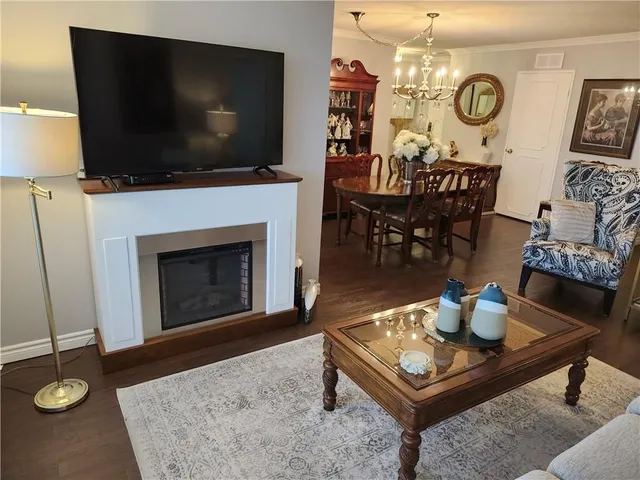 Additional image 11 of 1415 GHENT Ave Unit 905