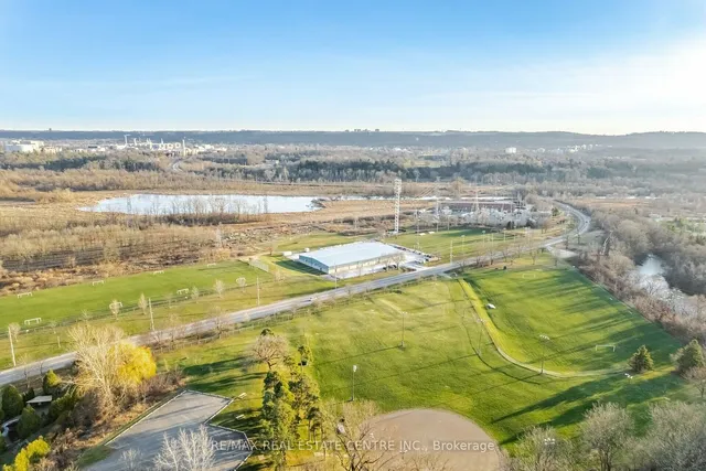 Additional image 36 of 257 York Rd