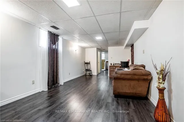 Additional image 24 of 24 Bow Valley Dr