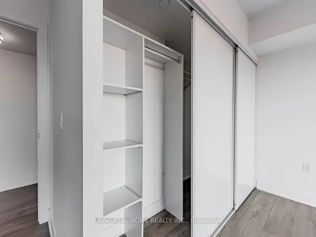 Additional image 14 of 575 Bloor St Unit 703