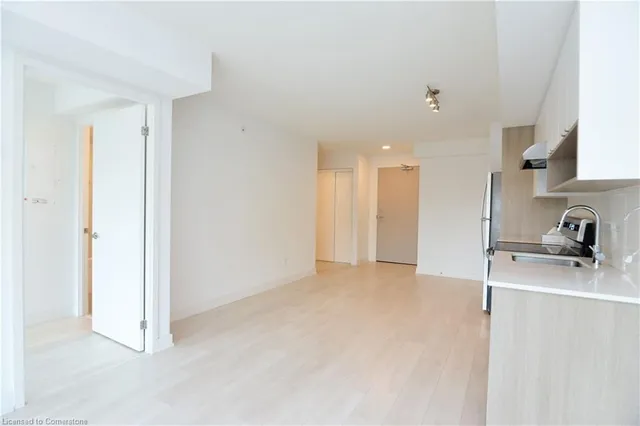 Additional image 23 of 1117 Cooke Blvd Unit A217