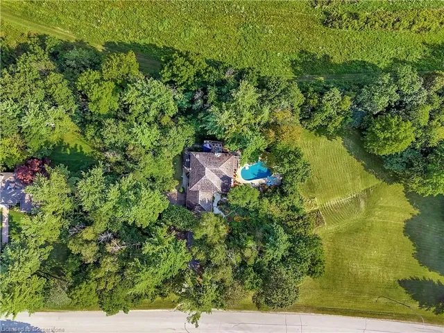 Additional image 5 of 250 Mclaren Rd
