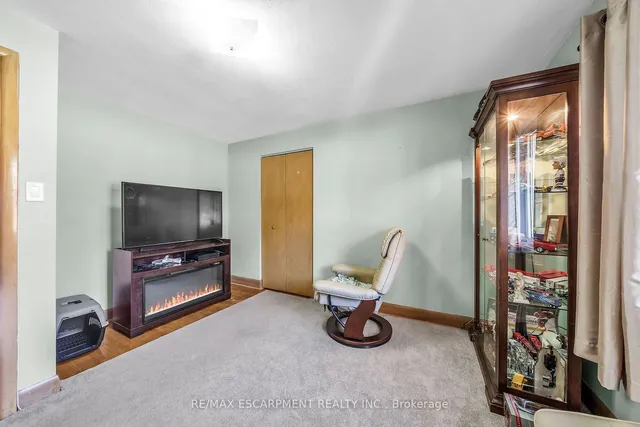 Additional image 21 of 32 Morningside Dr