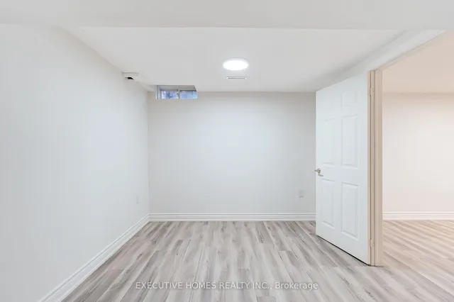 Additional image 30 of 830 Fourth Line