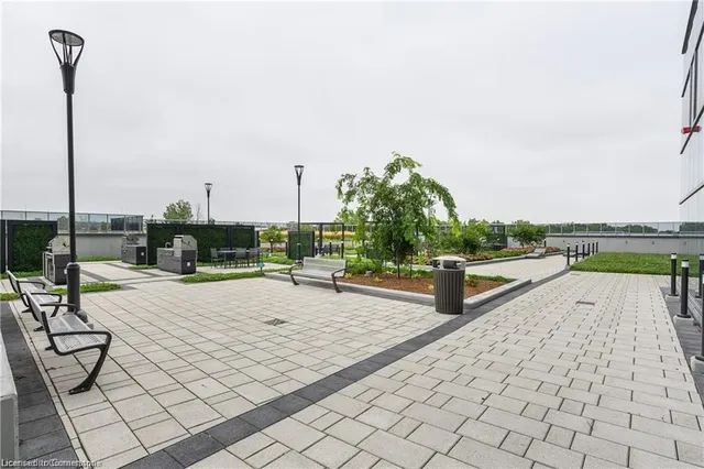 Additional image 41 of 2087 Fairview St Unit 1808