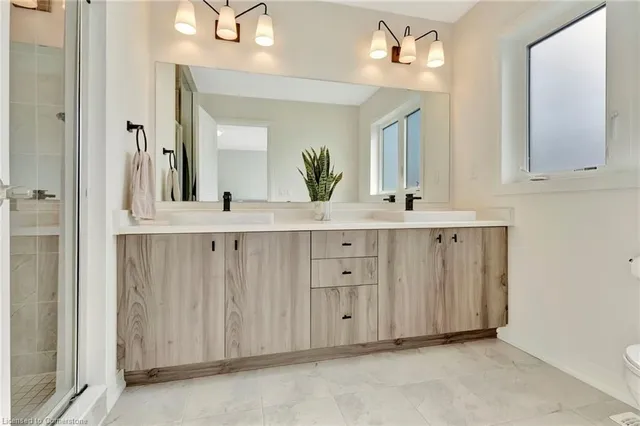 Additional image 21 of 7 Freedom Cres