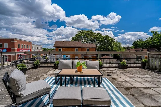 Additional image 21 of 10 John St Unit 209