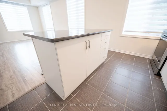 Additional image 9 of 383 Dundas St Unit 45